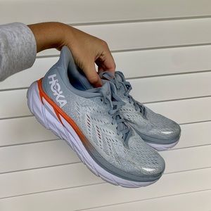Hoka Clifton 8 size 8